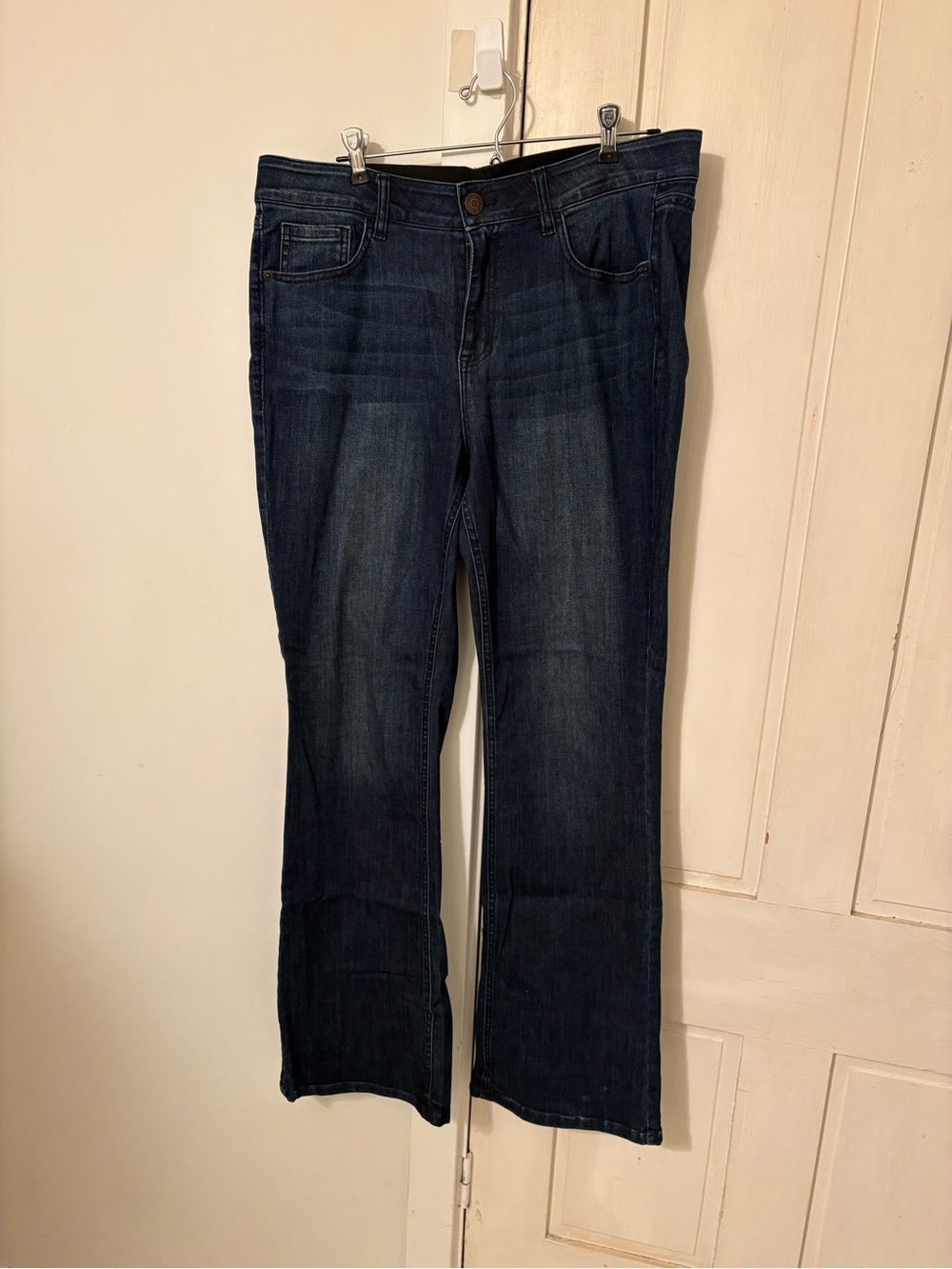 Women's Dark Blue Bootcut Stretch Jeans